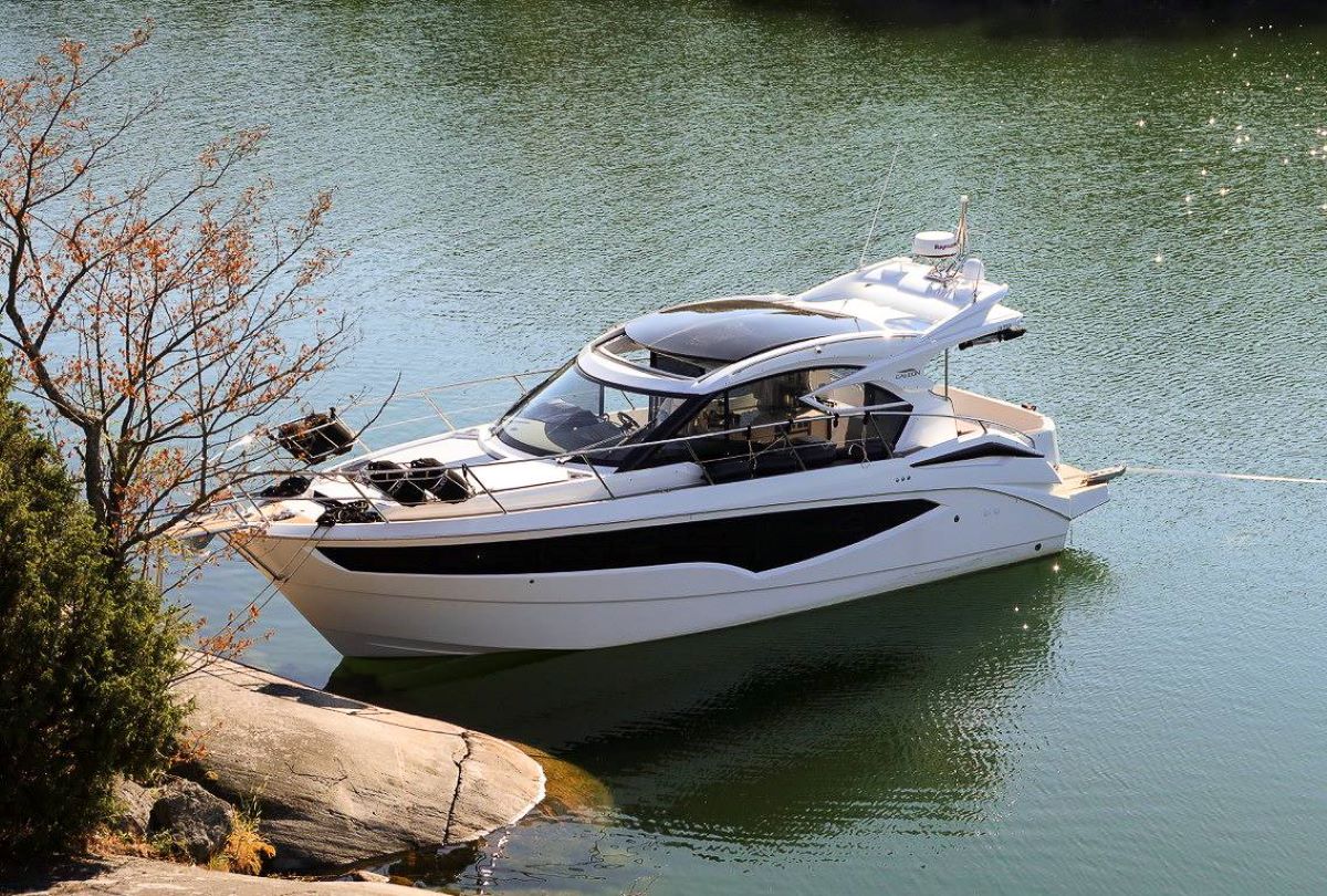 Galeon 370 HTC - Exterieur