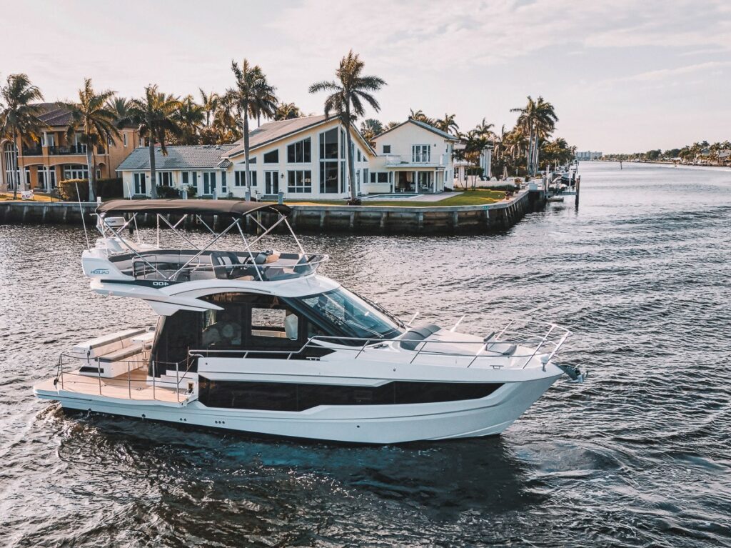 Galeon 400 FLY