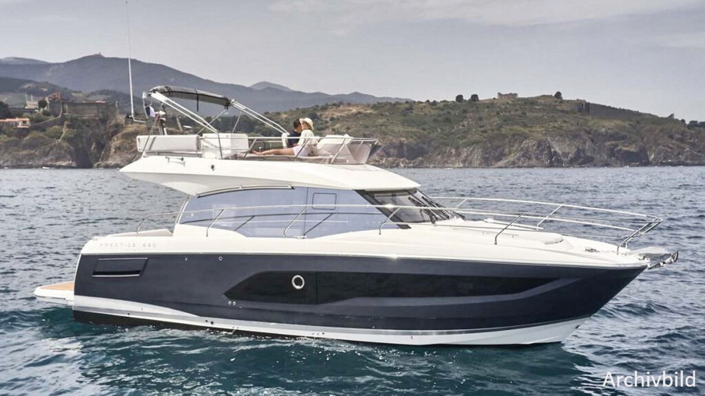 Prestige 420 Fly Motoryacht kaufen - HW Bootcenter