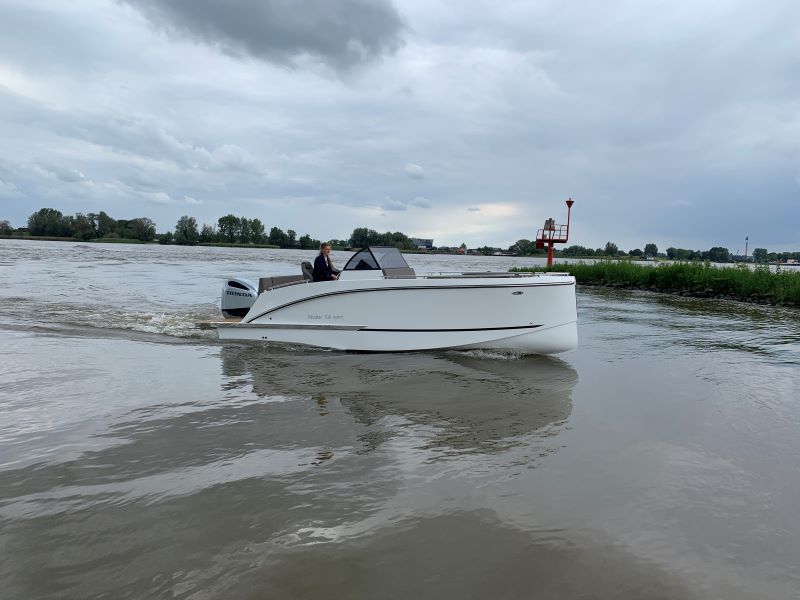 Maxima 700 Sport