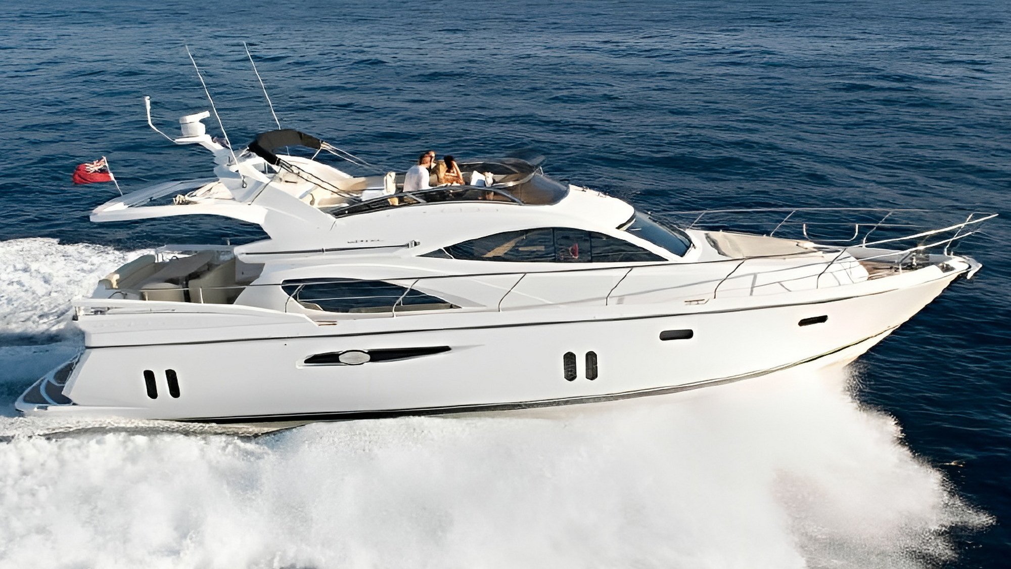 Pearl 60 Motoryacht kaufen - HW Bootcenter