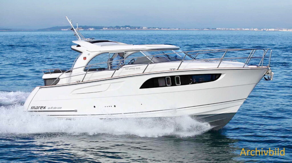 Marex 320 aft cabin cruiser Motoryacht kaufen - HW Bootcenter