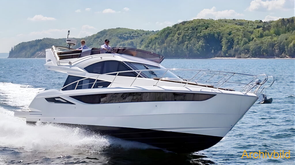 Galeon 420 Fly Motoryacht kaufen - HW Bootcenter