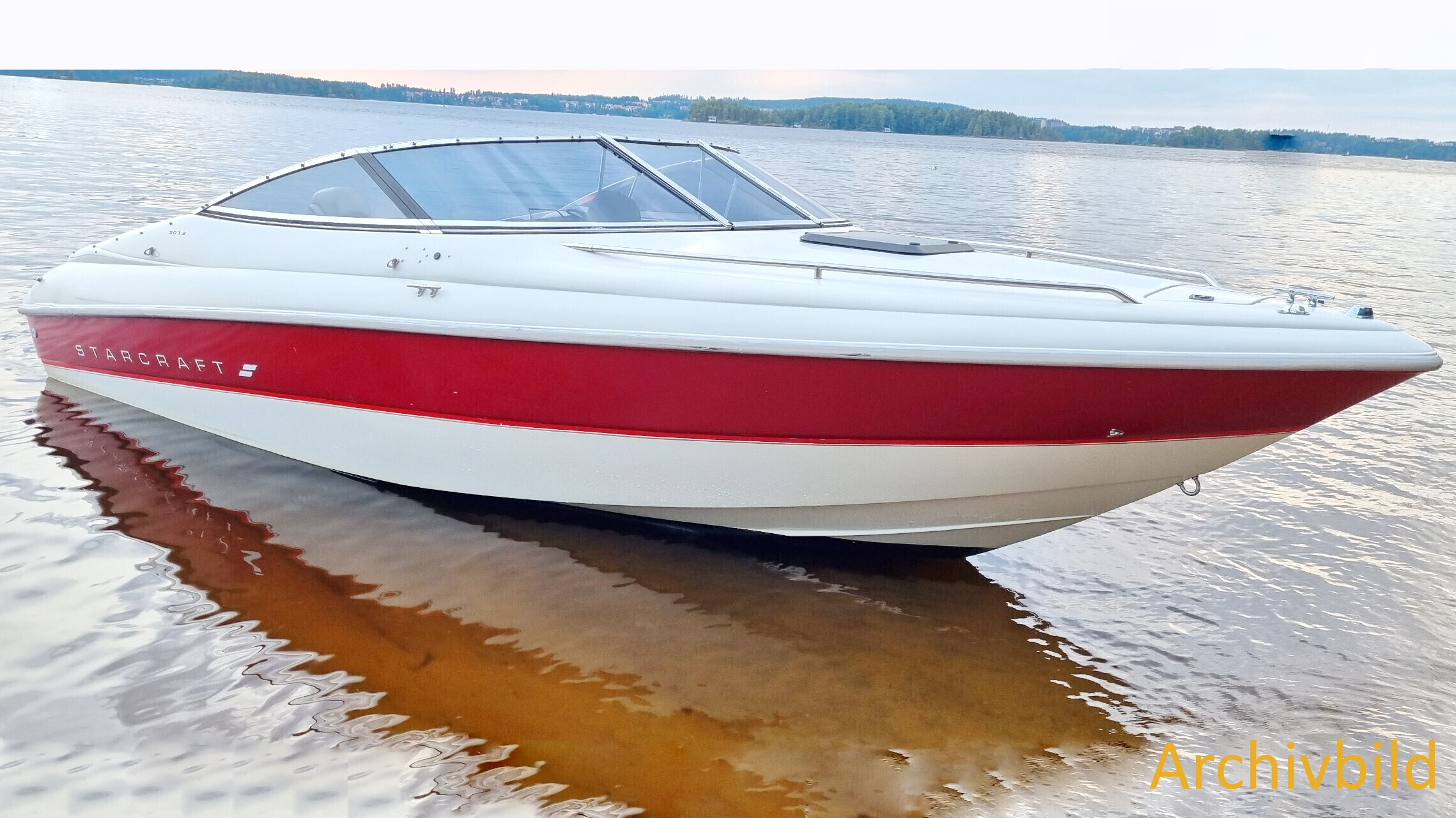 Starcraft 2012 Motoryacht kaufen - HW Bootcenter