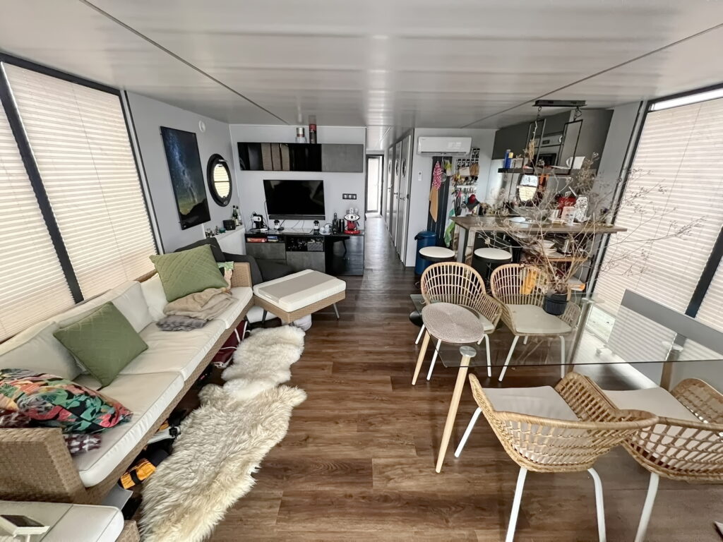 La Mare Apart XXL Motoryacht kaufen - HW Bootcenter