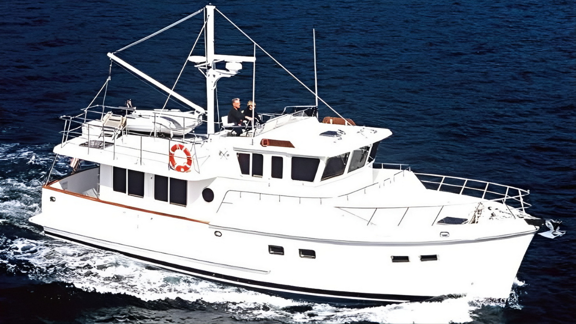 Selene 47 Ocean Motoryacht kaufen - HW Bootcenter