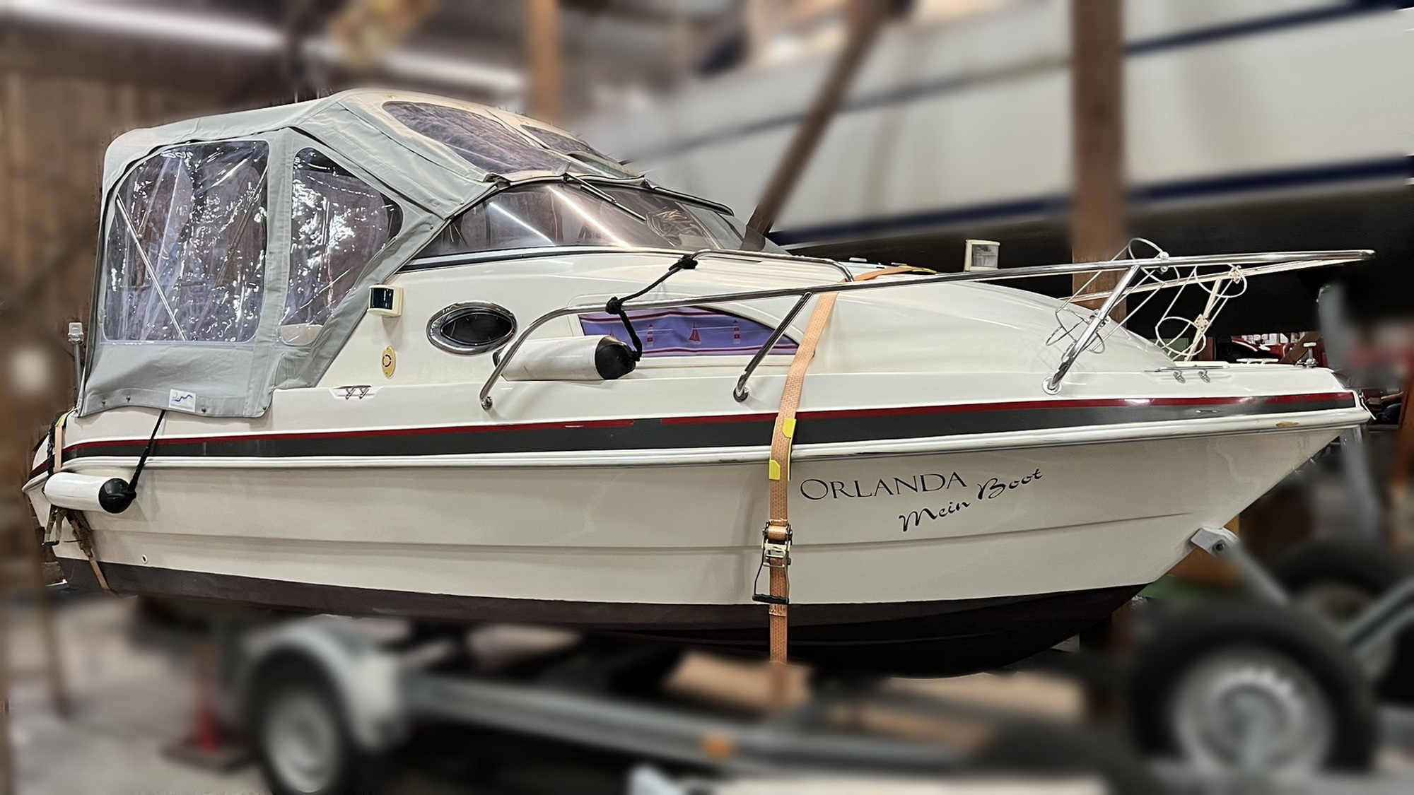 Aqualine 550 Motoryacht kaufen - HW Bootcenter