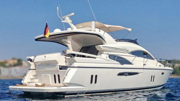 Pearl 60 Motoryacht kaufen - HW Bootcenter